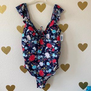 one piece swim suit. Large size, floral